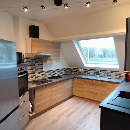 Spacious Flat Close To The Railway Station Troyes Habitación foto
