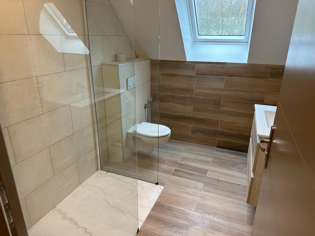 Spacious Flat Close To The Railway Station Troyes Habitación foto