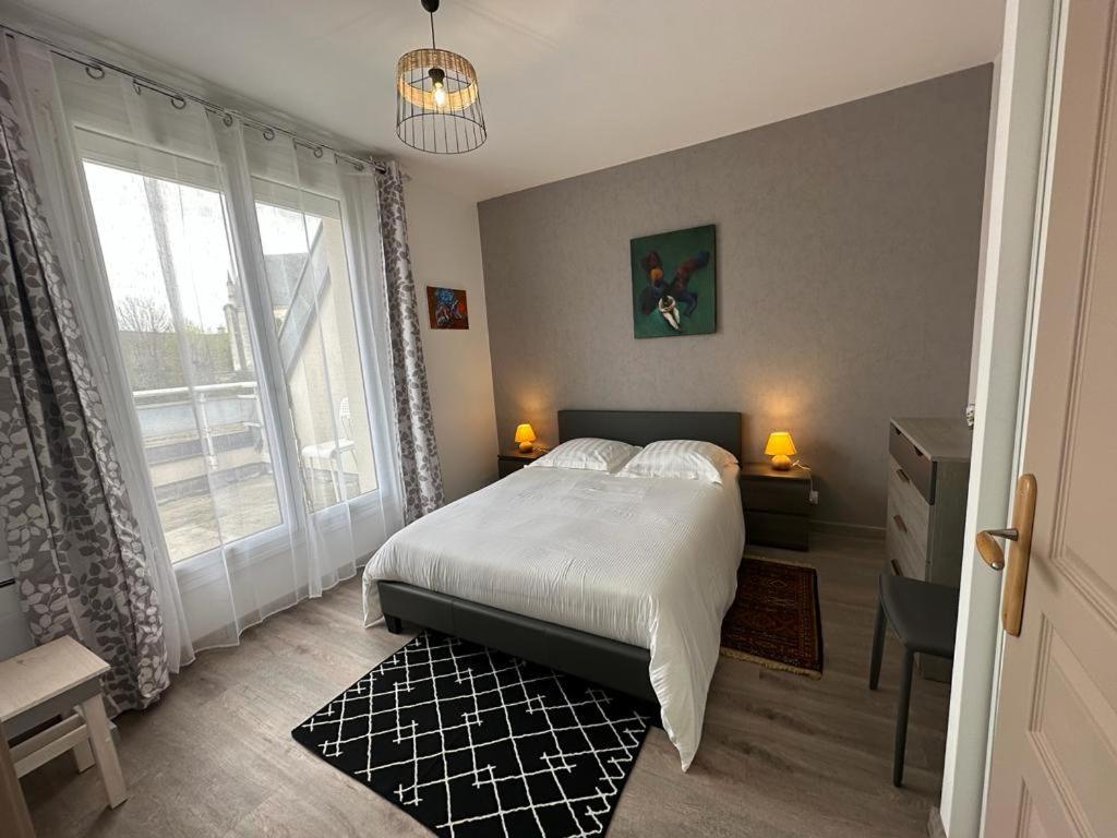 Spacious Flat Close To The Railway Station Troyes Habitación foto